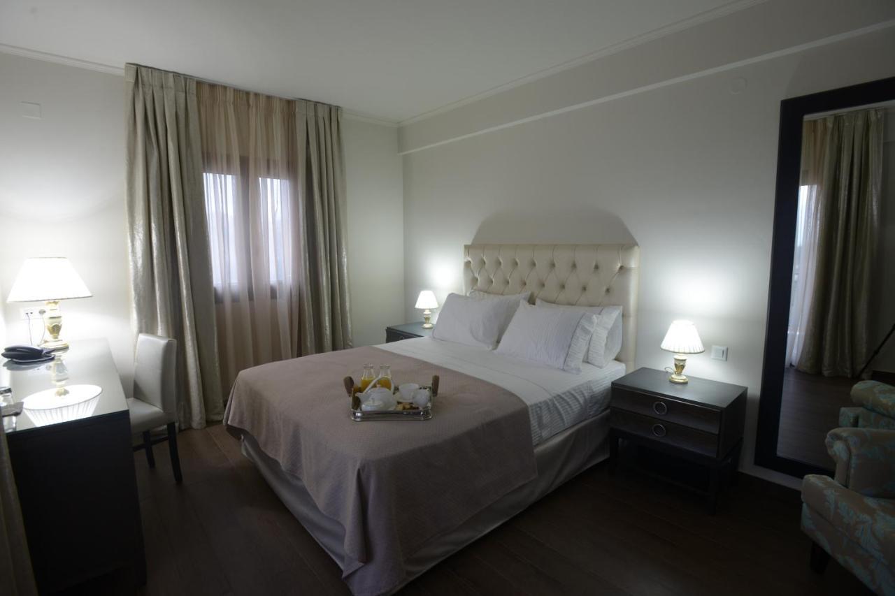 Theasis Hotel Paramythia Ngoại thất bức ảnh